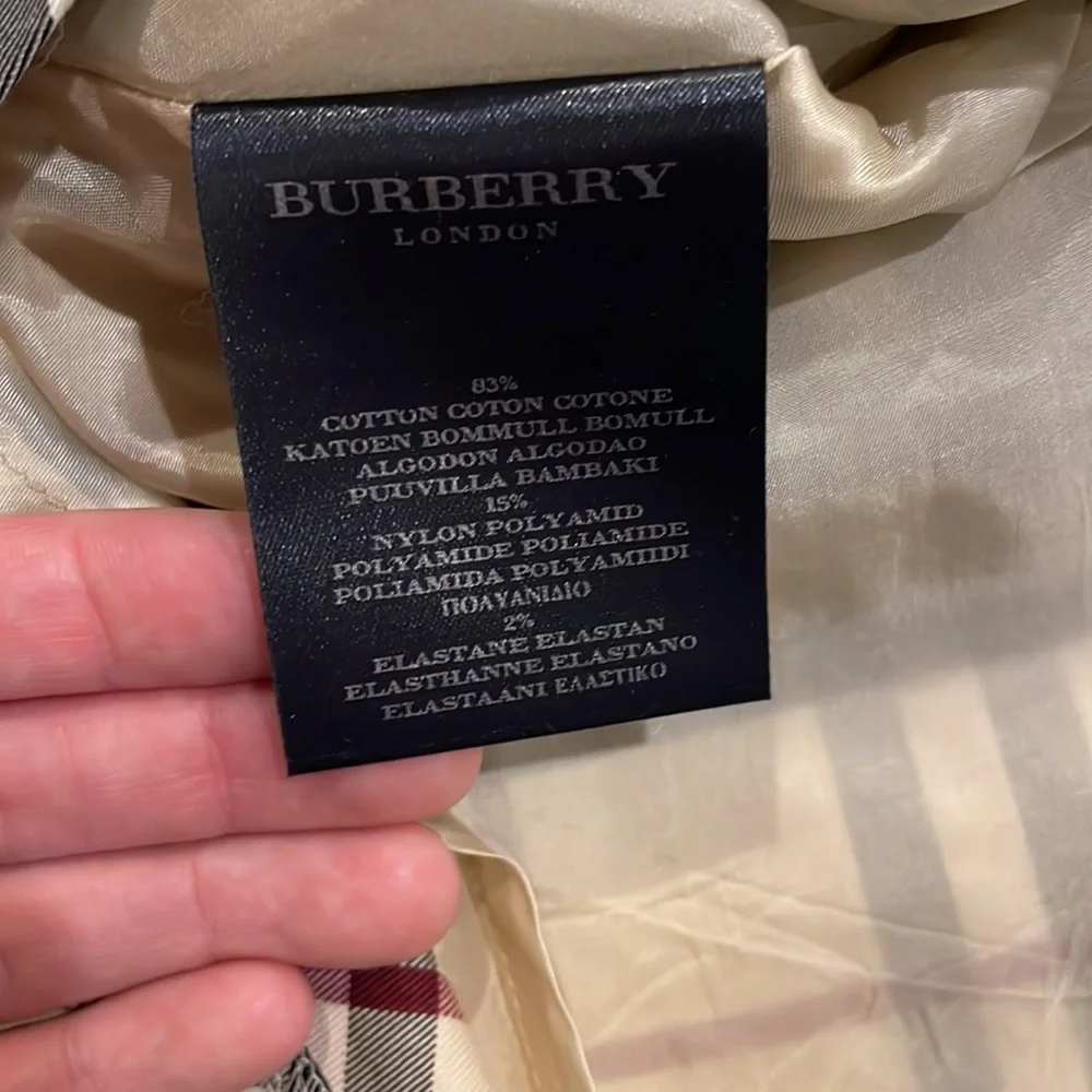 Burberry Skirt - Picture 4 of 4